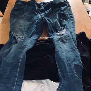 Hole jeans
